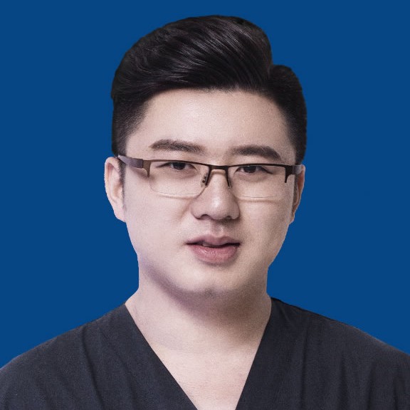 侯昕毅 侯昕毅