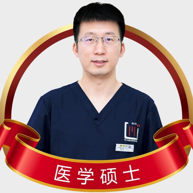 罗志强 罗志强