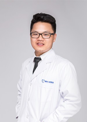 陈卫忠 陈卫忠
