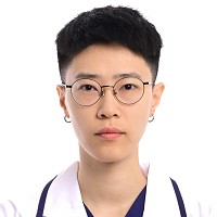 张佳琪 张佳琪