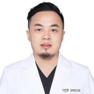 谭川云 谭川云