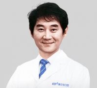 崔容硕医生矫正种植技术怎么样-个人资料-大连康贝佳口腔(人民路分院)