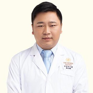 黄华龙 黄华龙