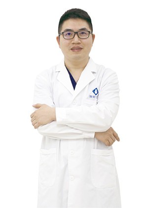 谭尉华 谭尉华