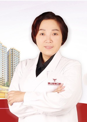 王丽君 王丽君