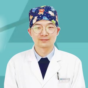 邹帅 邹帅