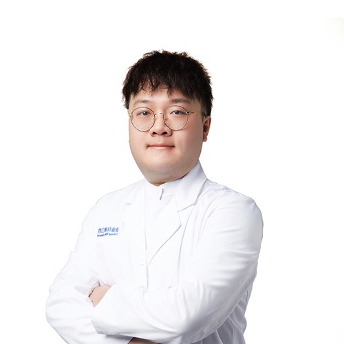 谢俊泽 谢俊泽