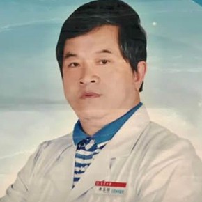 余玉琼 余玉琼