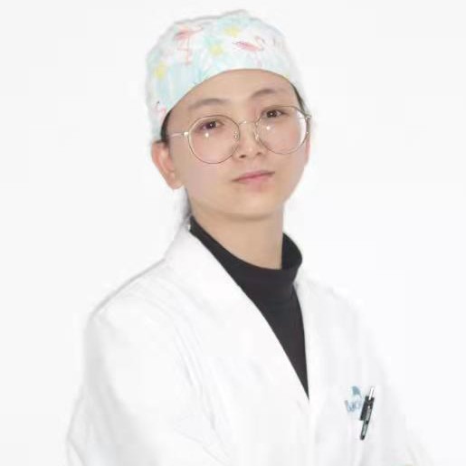 余新羽 余新羽