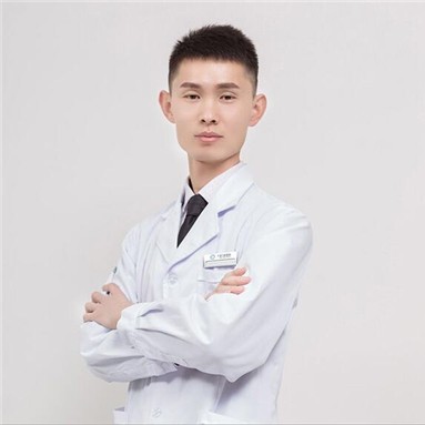 王典立 王典立
