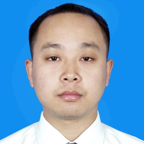王勇华 王勇华