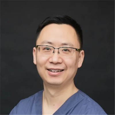 沈毅 沈毅