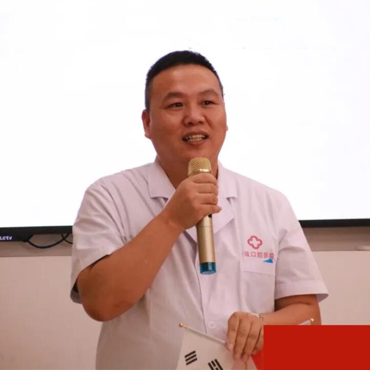 李晓刚 李晓刚