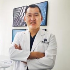李君首 李君首