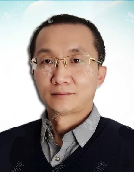 张志强