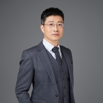 佘东育 佘东育