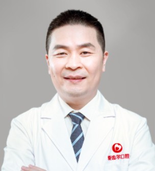 周先明 周先明