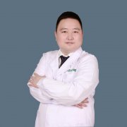 王磊医生矫正种植技术怎么样-个人资料-武汉大众口腔(佰港城)