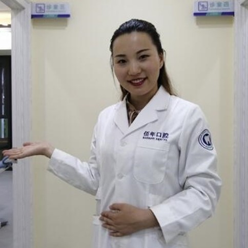 朱莹 朱莹