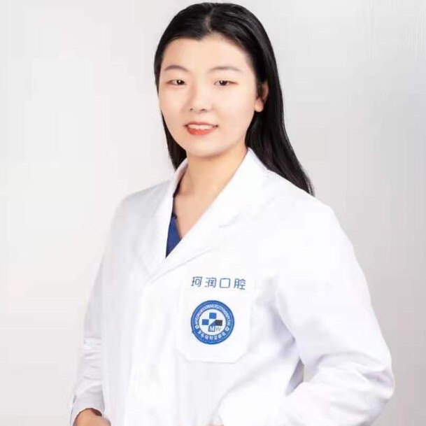 卢宝琦 卢宝琦